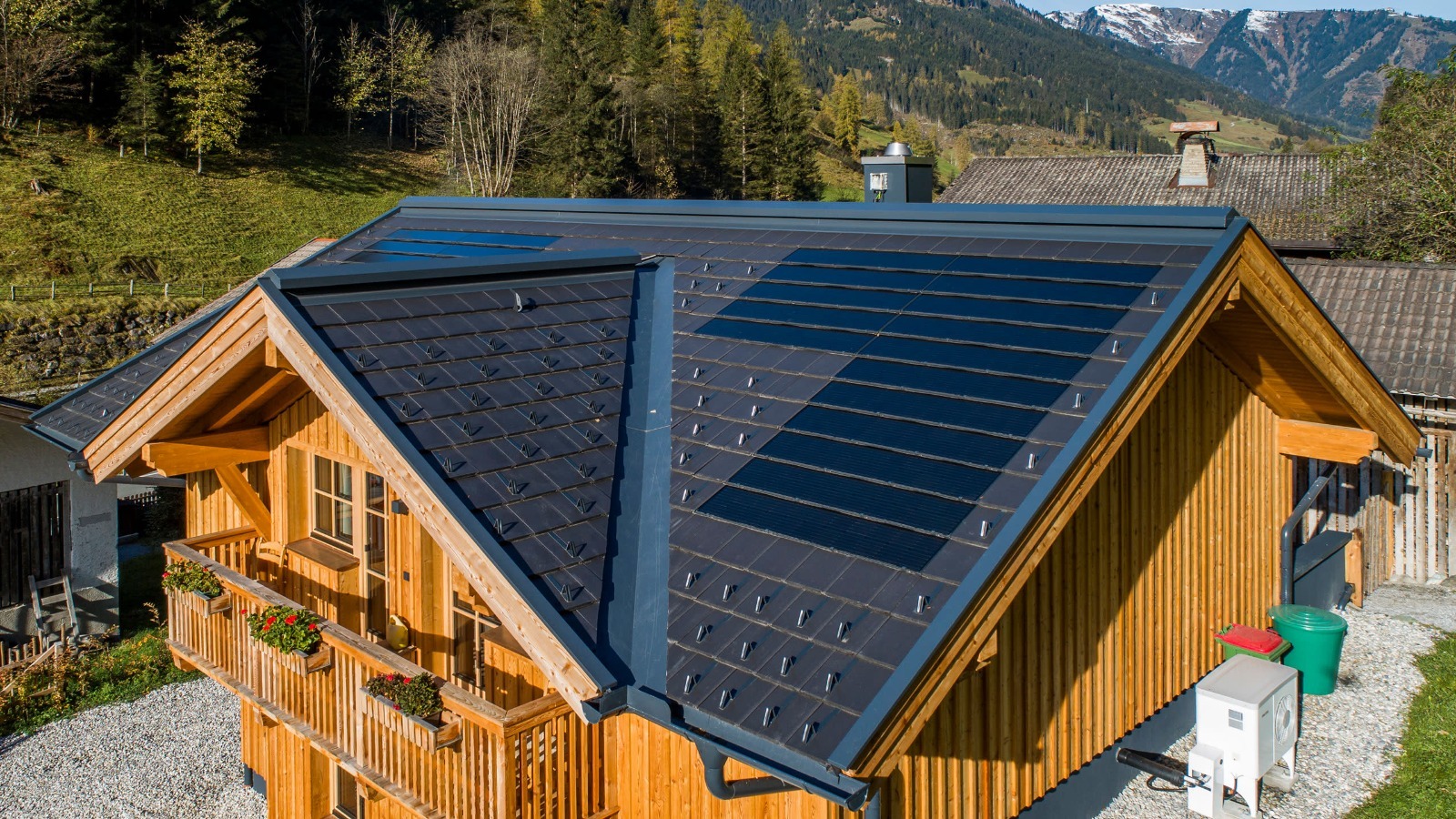 Commercial solar panels Leicester: Smart Energy for Progressive Companies